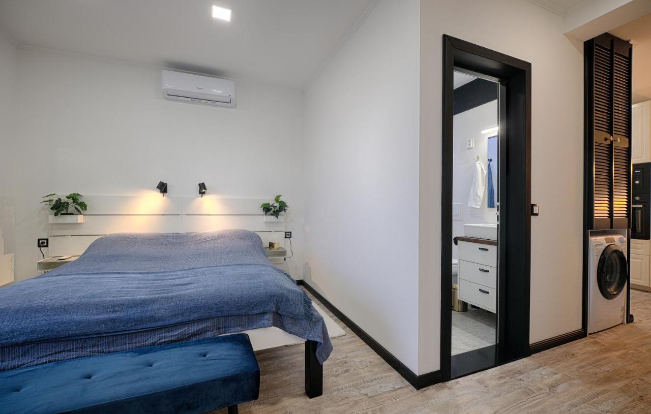 Monos Apartman Tatabánya Exteriör bild